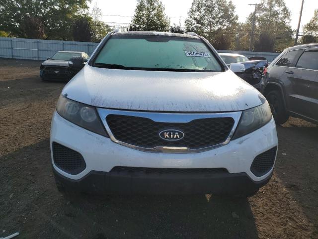 Photo 5 from auction – 2011 KIA SORENTO BA with VIN 5XYKTDA22BG178187