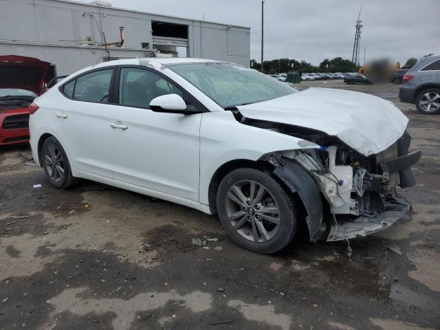Photo 4 from auction – 2018 HYUNDAI ELANTRA SE with VIN 5NPD84LF9JH257888