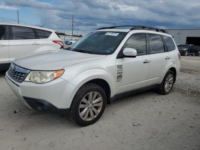 SUBARU FORESTER L 2013 with VIN JF2SHAEC1DH442661 - Photo from auction