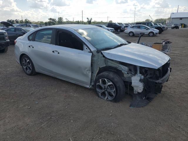 Photo 4 from auction – 2021 KIA FORTE FE with VIN 3KPF24AD4ME352783