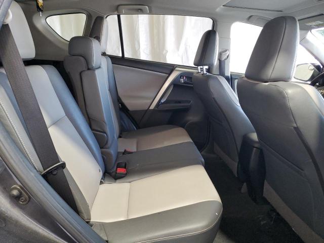 Photo 11 from auction – 2015 TOYOTA RAV4 LIMIT with VIN JTMDFREV9FD111639