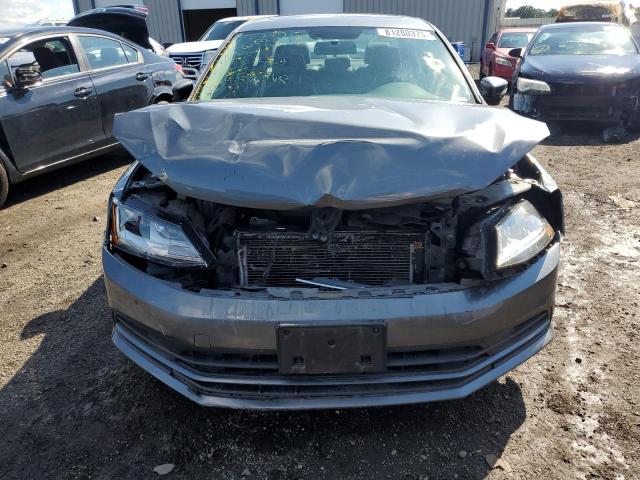 Photo 5 from auction – 2017 VOLKSWAGEN JETTA with VIN 3VWDB7AJ3HM207211