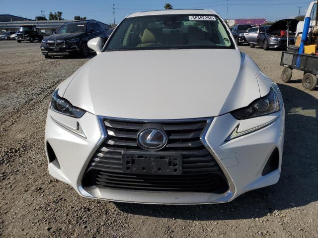 Photo 5 from auction – 2017 LEXUS IS 200T with VIN JTHBA1D22H5039757