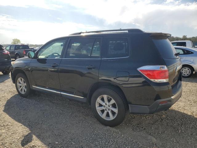Photo 2 from auction – 2012 TOYOTA HIGHLANDER BASE with VIN 5TDBK3EH1CS103125