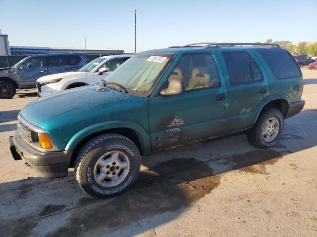 Photo 1 from auction – 1995 CHEVROLET BLAZER with VIN 1GNDT13W3S2116855