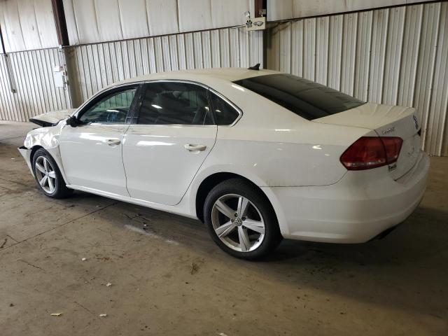 Photo 2 from auction – 2014 VOLKSWAGEN PASSAT S with VIN 1VWAT7A3XEC038092