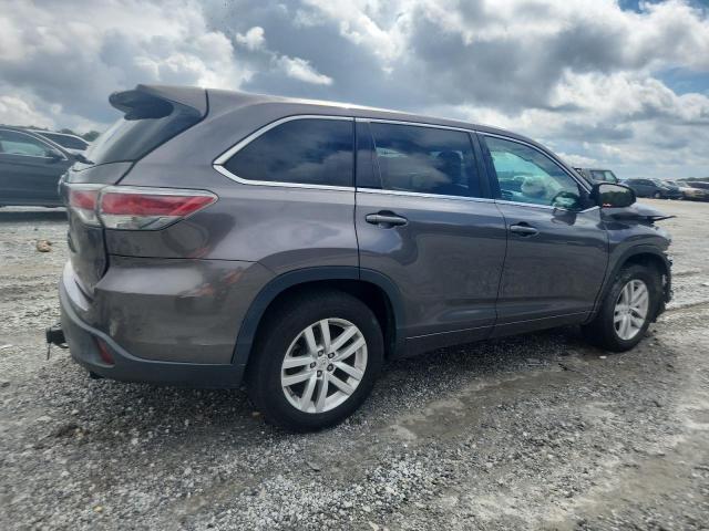 Photo 3 from auction – 2014 TOYOTA HIGHLANDER with VIN 5TDZKRFHXES013698