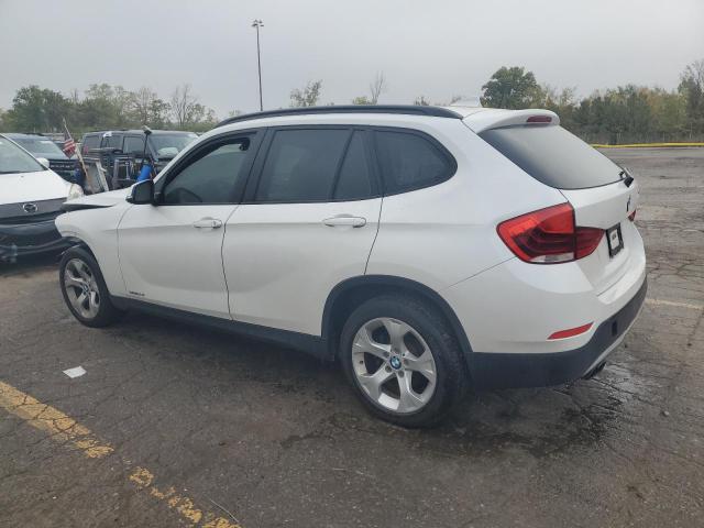 Photo 2 from auction – 2015 BMW X1 with VIN WBAVM1C59FVW57671
