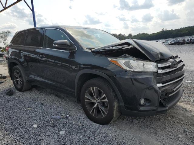 Photo 4 from auction – 2018 TOYOTA HIGHLANDER LE with VIN 5TDBZRFH0JS870054