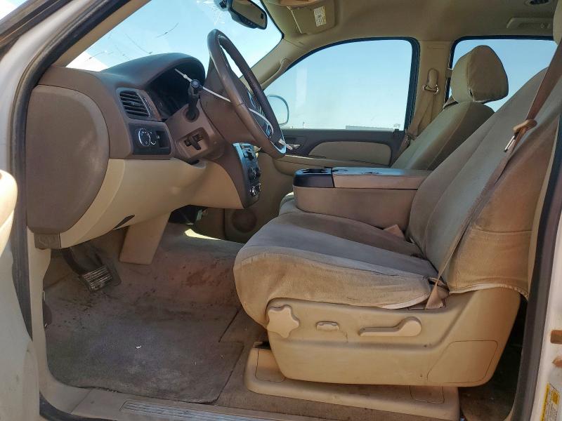 Photo 7 from auction – 2008 GMC YUKON with VIN 1GKFC13098R102119