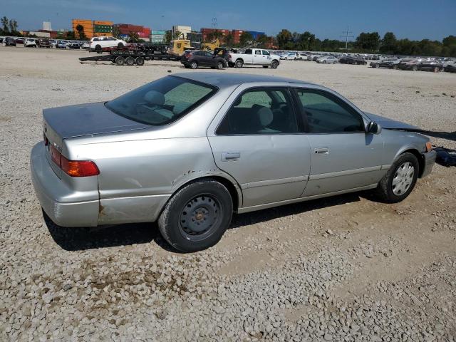 Photo 3 from auction – 2001 TOYOTA CAMRY CE with VIN JT2BG22K810555478