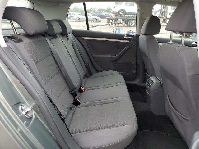 Photo 10 from auction – 2008 VOLKSWAGEN RABBIT with VIN WVWDA71K58W243173