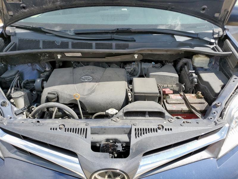 Photo 12 from auction – 2018 TOYOTA SIENNA XLE with VIN 5TDYZ3DC8JS957795