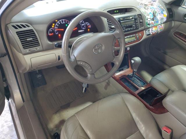 Photo 8 from auction – 2005 TOYOTA CAMRY LE with VIN 4T1BF30K05U102727