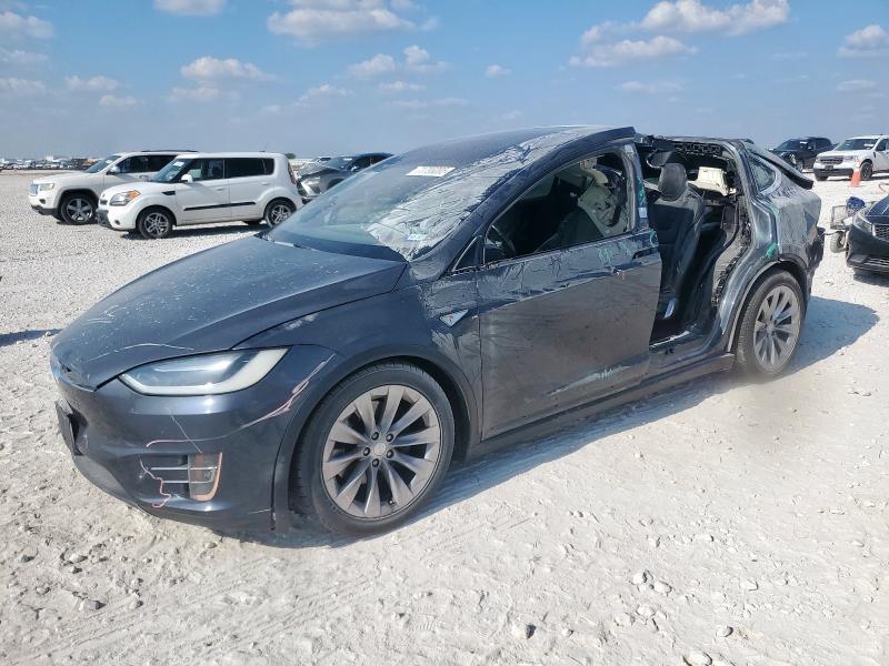 TESLA MODEL X 2016 with VIN 5YJXCBE20GF007442 - Photo from auction