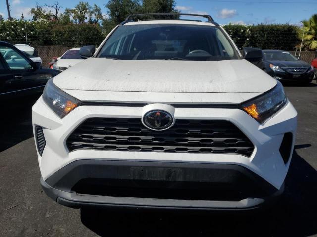 Photo 5 from auction – 2019 TOYOTA RAV4 LE with VIN 2T3F1RFV4KW053698