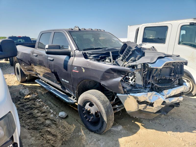 Photo 4 from auction – 2021 RAM 3500 TRADE with VIN 3C63RRGL8MG636360