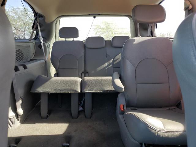 Photo 10 from auction – 2005 CHRYSLER TOWN & COU with VIN 2C8GP64L85R472511