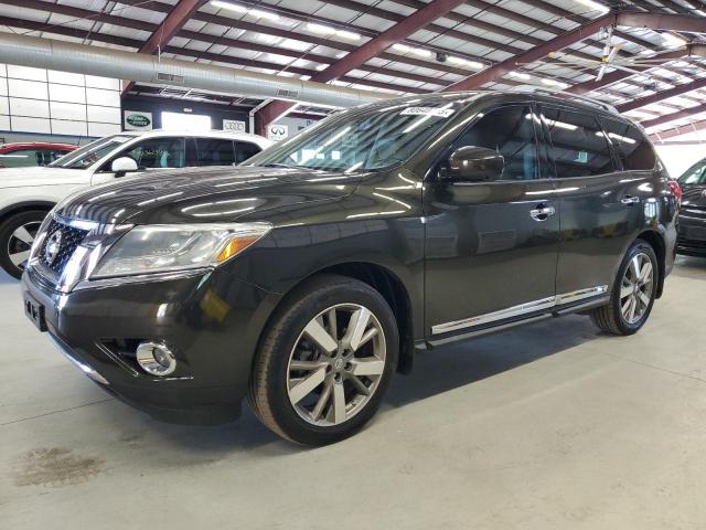 NISSAN PATHFINDER 2016 with VIN 5N1AR2MM0GC601335 - Photo from auction