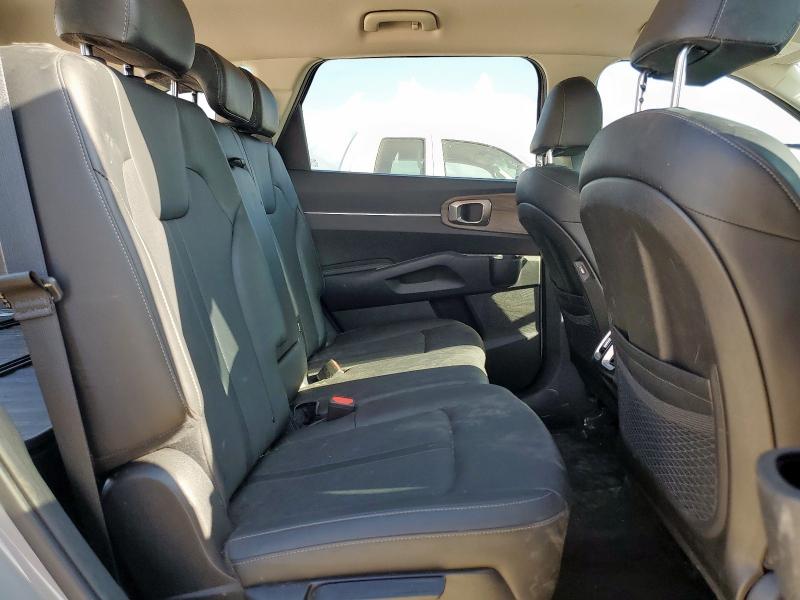 Photo 10 from auction – 2022 KIA SORENTO S with VIN 5XYRLDLCXNG124533