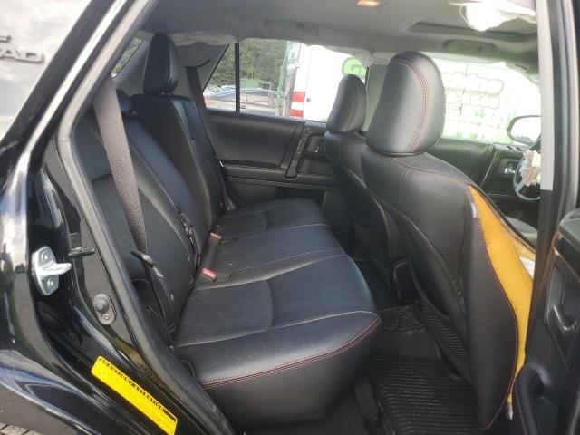 Photo 11 from auction – 2018 TOYOTA 4RUNNER SR with VIN JTEBU5JR7J5524138