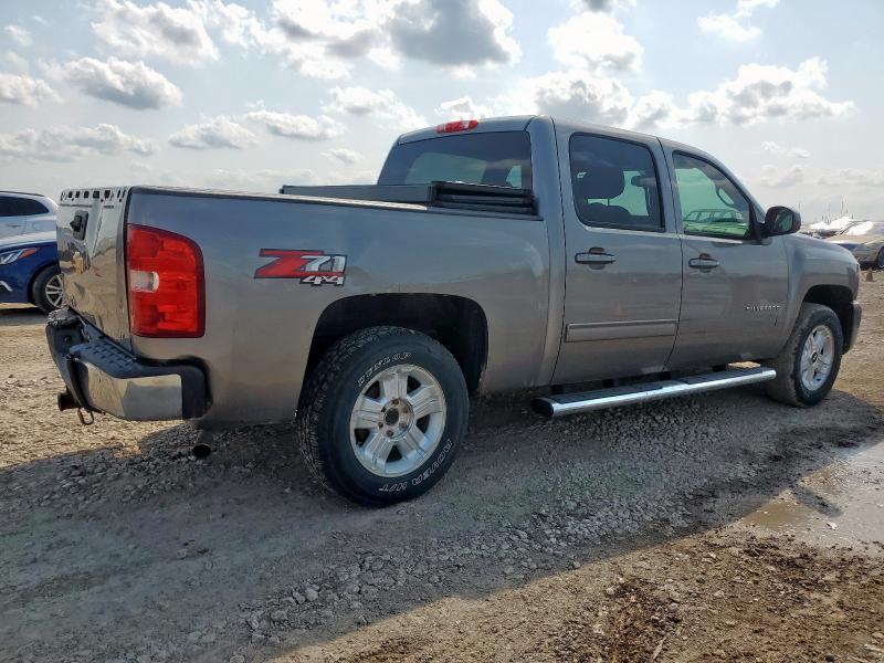 Photo 3 from auction – 2013 CHEVROLET SILVERADO with VIN 3GCPKSE72DG144810