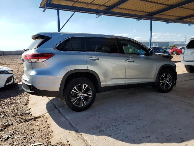 Photo 3 from auction – 2019 TOYOTA HIGHLANDER with VIN 5TDZZRFH8KS314574
