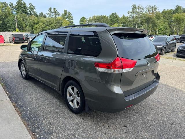 Photo 3 from auction – 2012 TOYOTA SIENNA LE with VIN 5TDKK3DC2CS206057