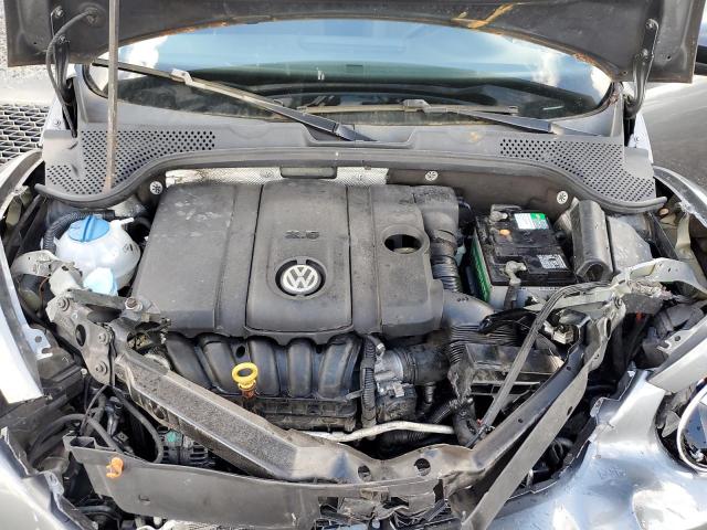 Photo 11 from auction – 2014 VOLKSWAGEN BEETLE with VIN 3VWFP7AT6EM630517