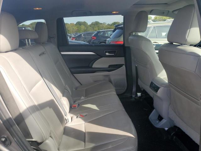 Photo 10 from auction – 2014 TOYOTA HIGHLANDER with VIN 5TDJKRFH3ES055790