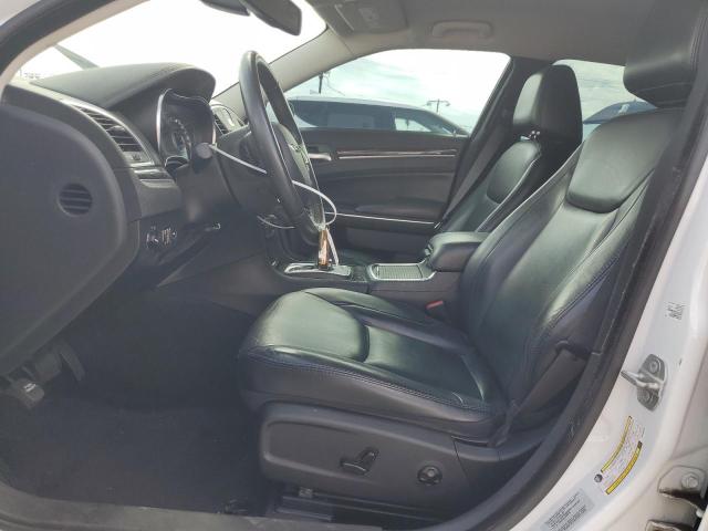 Photo 7 from auction – 2016 CHRYSLER 300 LIMITE with VIN 2C3CCAAG0GH135379