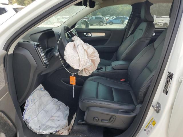 Photo 7 from auction – 2021 VOLVO XC40 T5 MO with VIN YV4162UK2M2600598