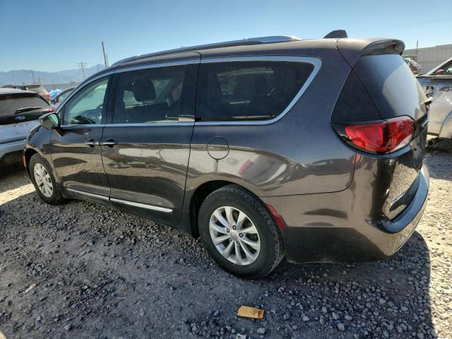 Photo 2 from auction – 2018 CHRYSLER PACIFICA with VIN 2C4RC1BG5JR119524