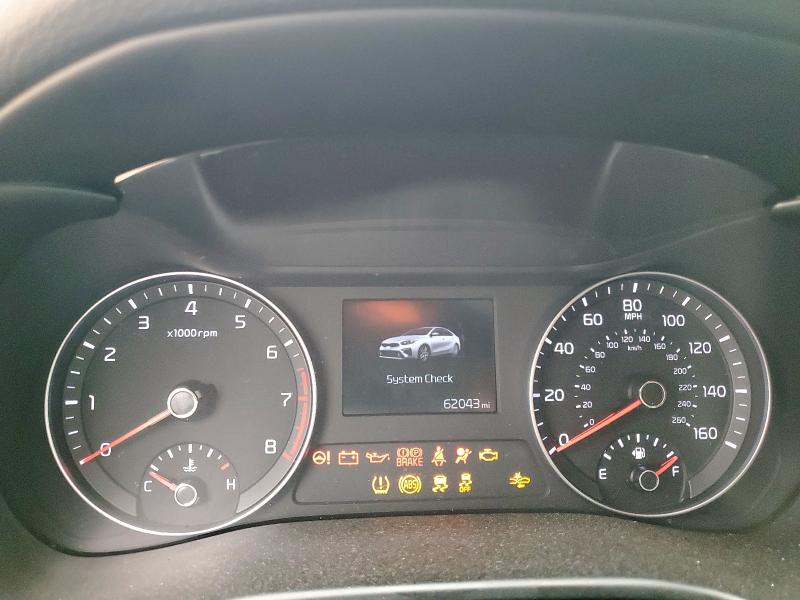 Photo 9 from auction – 2019 KIA FORTE FE with VIN 3KPF24AD4KE091460