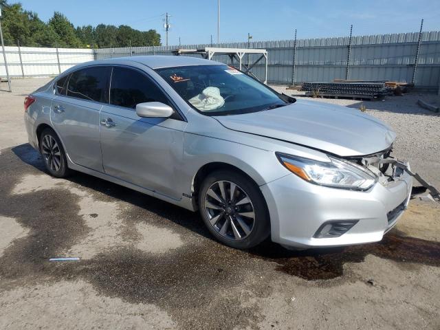 Photo 4 from auction – 2017 NISSAN ALTIMA 2.5 with VIN 1N4AL3AP5HC150548