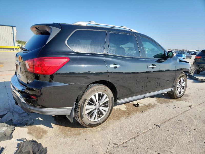 Photo 3 from auction – 2017 NISSAN PATHFINDER with VIN 5N1DR2MN9HC905156