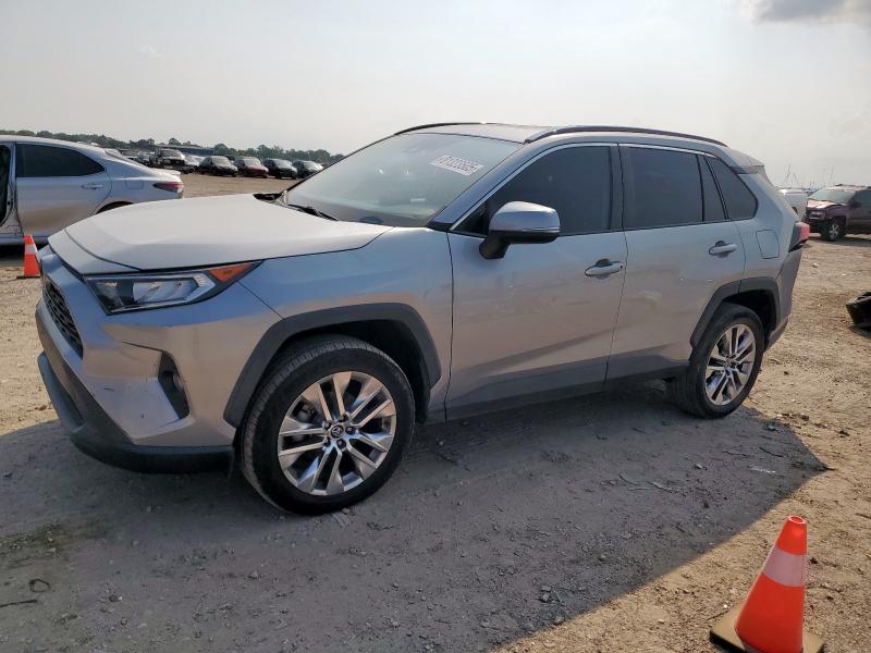 TOYOTA RAV4 XLE P 2021 with VIN 2T3C1RFV4MC086594 - Photo from auction