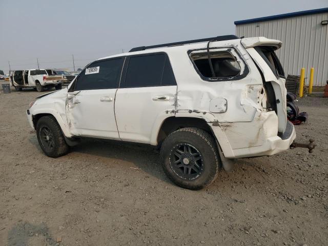 Photo 2 from auction – 2015 TOYOTA 4RUNNER SR with VIN JTEBU5JR8F5232263