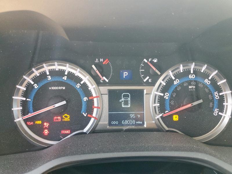 Photo 9 from auction – 2018 TOYOTA 4RUNNER SR with VIN JTEZU5JR1J5187688