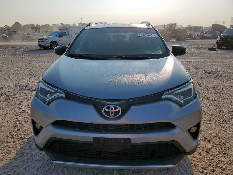 Photo 5 from auction – 2016 TOYOTA RAV4 SE with VIN 2T3JFREV6GW482815