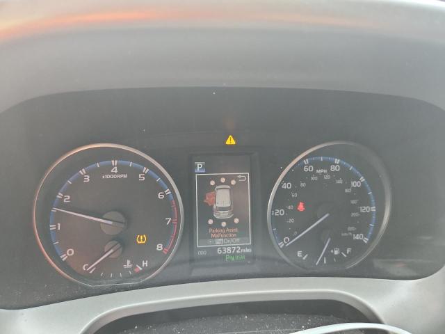 Photo 9 from auction – 2018 TOYOTA RAV4 ADVEN with VIN 2T3WFREV7JW441168