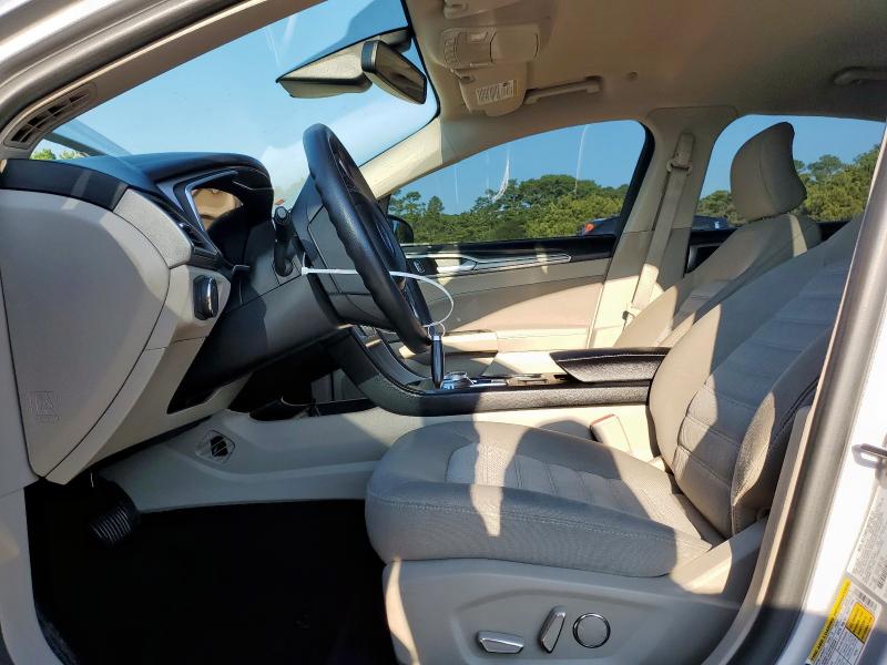 Photo 7 from auction – 2019 FORD FUSION SE with VIN 3FA6P0LU9KR158527