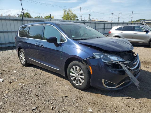 Photo 4 from auction – 2018 CHRYSLER PACIFICA T with VIN 2C4RC1FG0JR277859