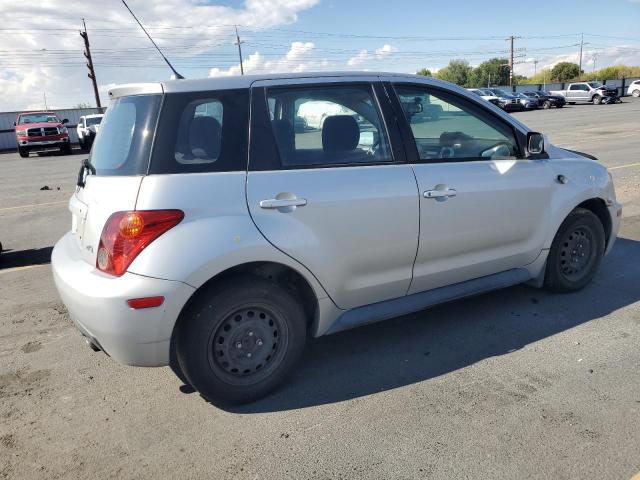 Photo 3 from auction – 2005 TOYOTA SCION XA with VIN JTKKT624550089650