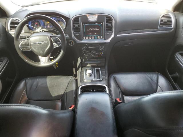 Photo 8 from auction – 2017 CHRYSLER 300 LIMITE with VIN 2C3CCARG5HH586958