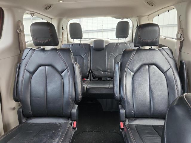 Photo 10 from auction – 2019 CHRYSLER PACIFICA T with VIN 2C4RC1BG5KR655066