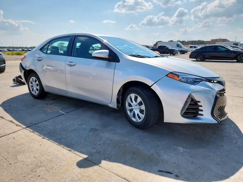 Photo 4 from auction – 2017 TOYOTA COROLLA L with VIN 5YFBURHE1HP662821