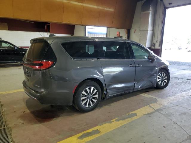 Photo 3 from auction – 2022 CHRYSLER PACIFICA H with VIN 2C4RC1L76NR206773