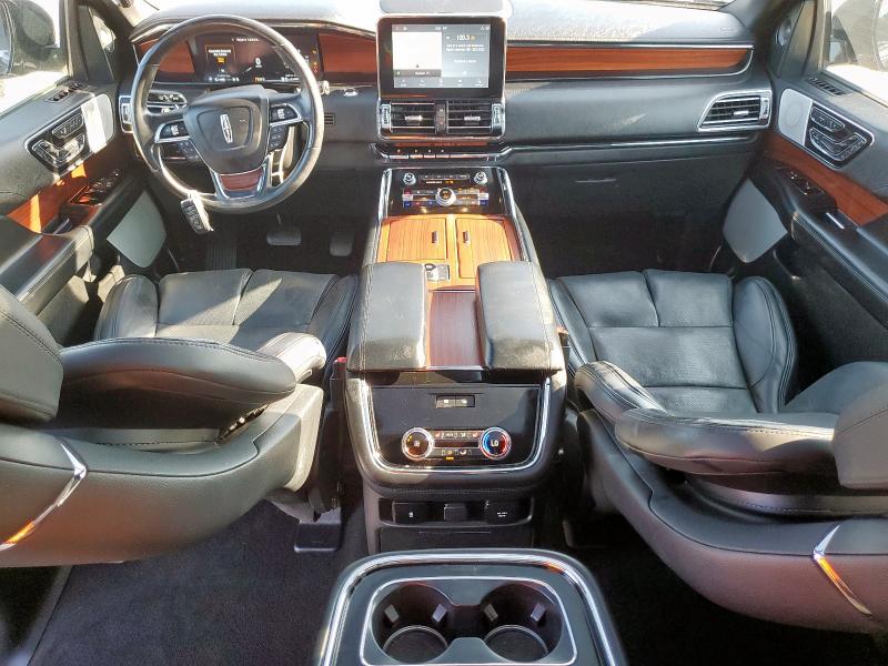 Photo 8 from auction – 2021 LINCOLN NAVIGATOR with VIN 5LMJJ3LT0MEL03841