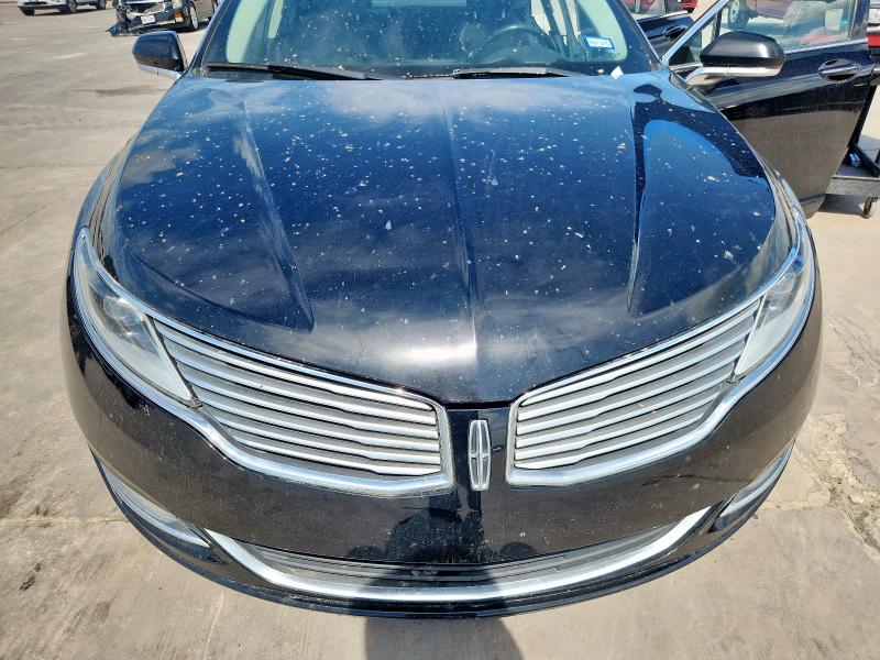 Photo 11 from auction – 2016 LINCOLN MKZ with VIN 3LN6L2J93GR634015